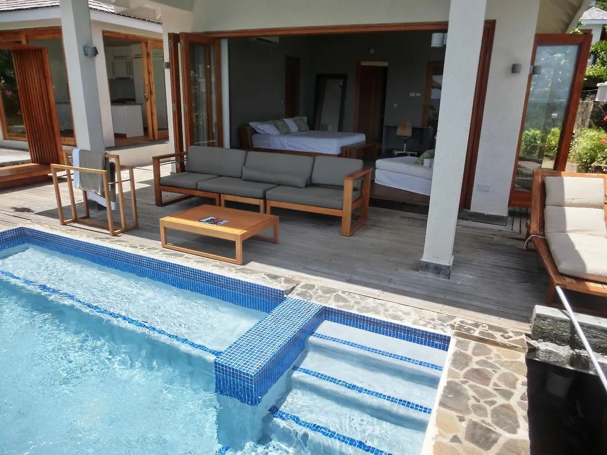Saya Villas Mayreau Island Guest house